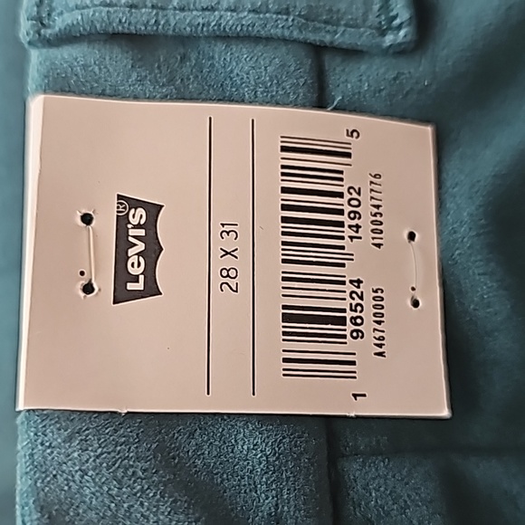 NWT Levi velour trousers - Picture 6 of 8